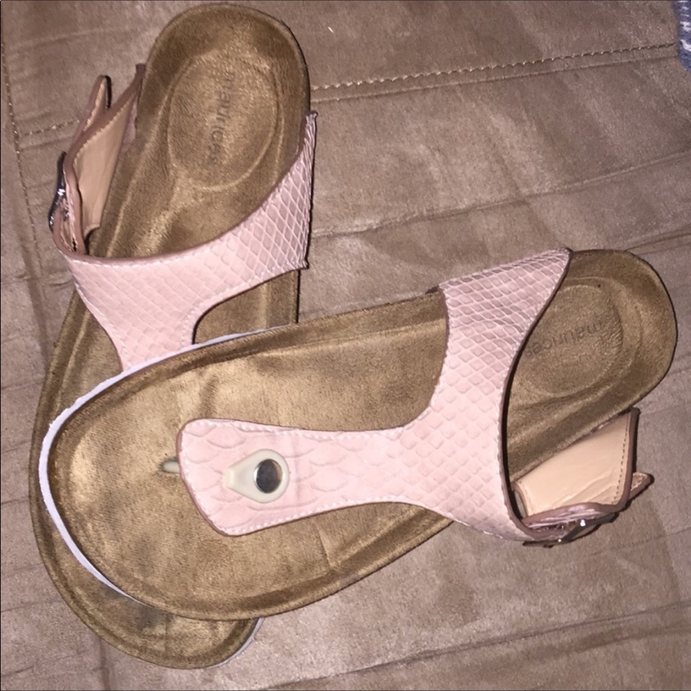 Maurices sandals